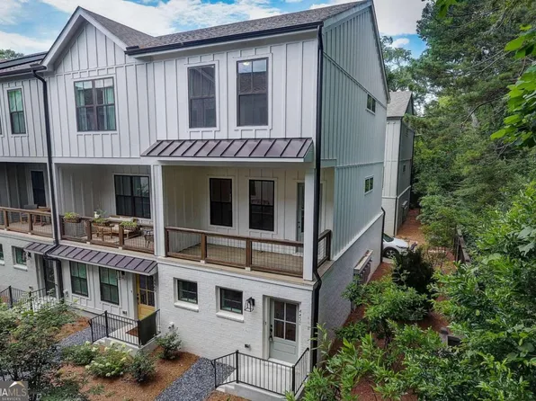 4473 Dalston Dr NE #10, Atlanta, GA 30342