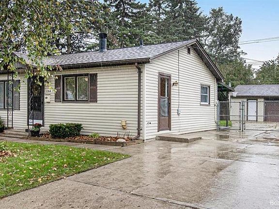 2nd image of 5364 Military Ave