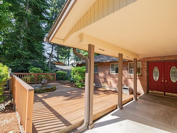 2nd image of 10218 NE 25th Ave