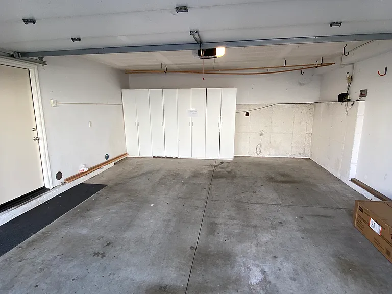 1458 Elin Pointe Dr — Photo 26