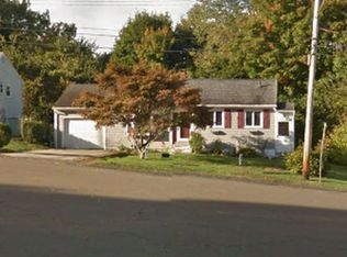 22 Berkshire Rd, Ansonia, CT 06401