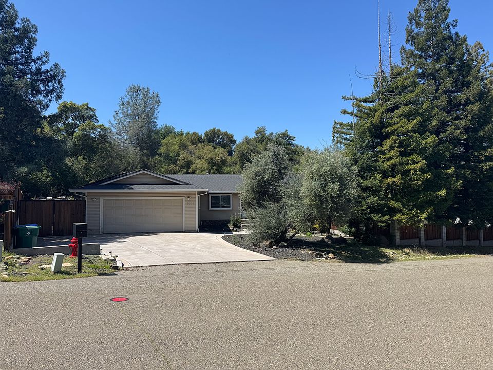 2nd image of 3004 Wilkinson Rd