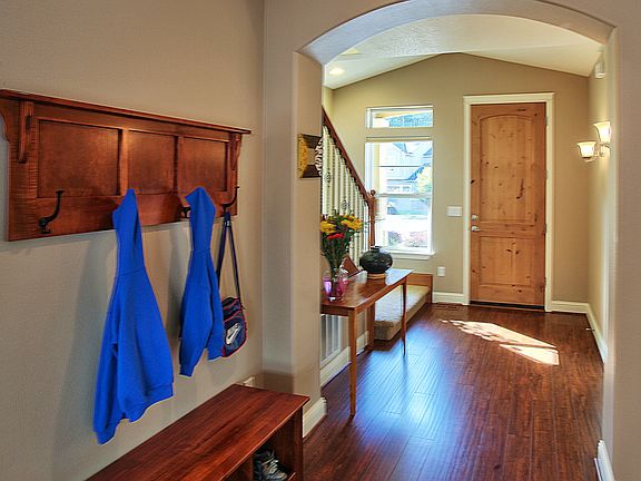 2nd image of 5699 NE Vino Ct
