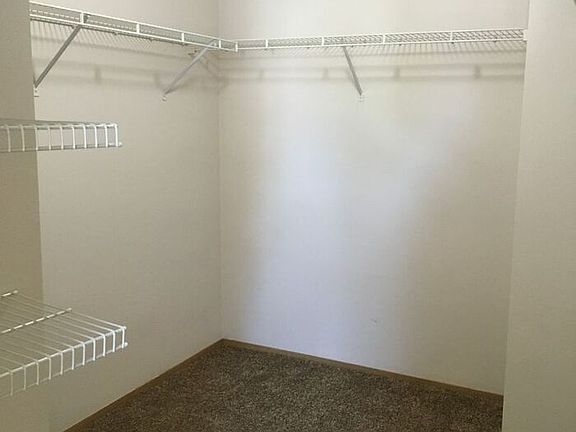 5th image of 15606 65th Ave E