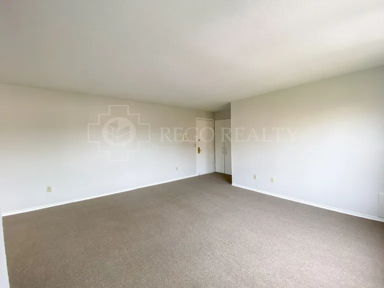 55 Morris St — Photo 22