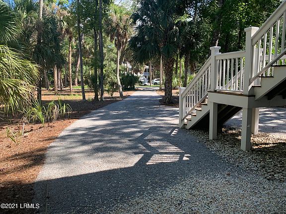 2nd image of 6 Kingfisher Cove