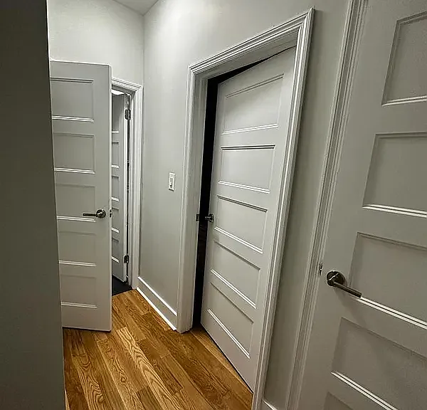 253 W 16th St #2B — Photo 7