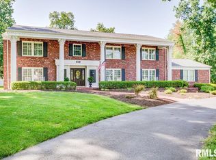 616 Seville Dr, Mount Vernon, IL 62864