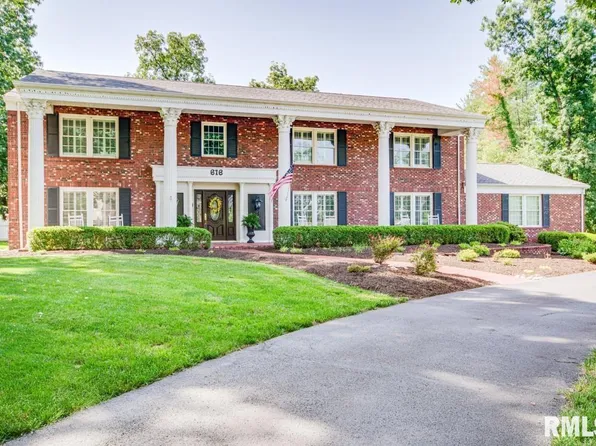 616 Seville Dr, Mount Vernon, IL 62864