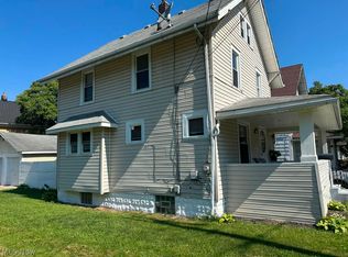 304 Cleveland St, Akron, OH 44306