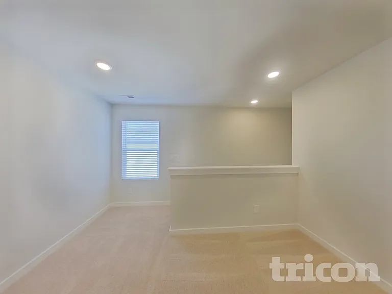 604 Mountain View Dr — Photo 15