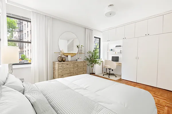 Rented by Douglas Elliman | media 17