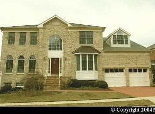 1920 Gables Ln, Vienna, VA 22182
