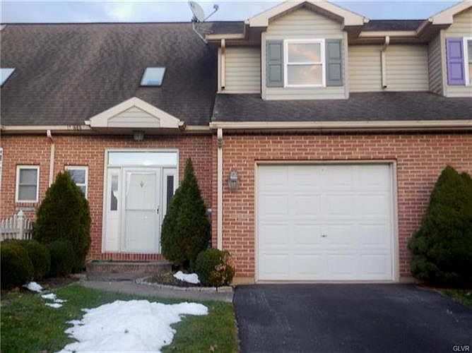 1st image of 112 Joseph Dr