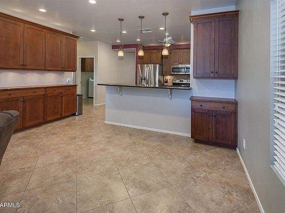 4th image of 2732 W Silver Creek Ln