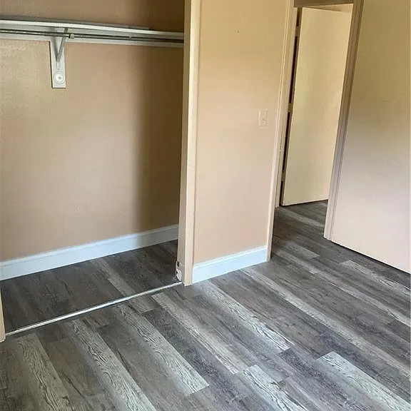 1575 Buck St — Photo 2