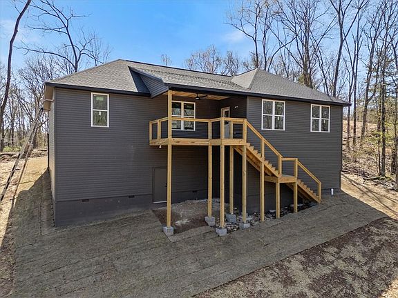 2nd image of 9 Lingfield Ln