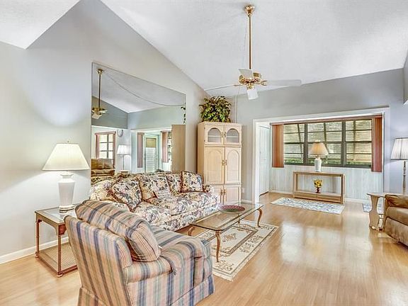 4th image of 2534 Boundbrook Dr S APT 119