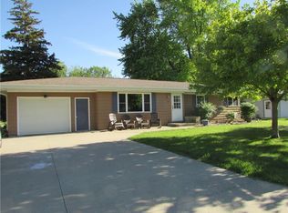 306 E 3rd St, Huxley, IA 50124