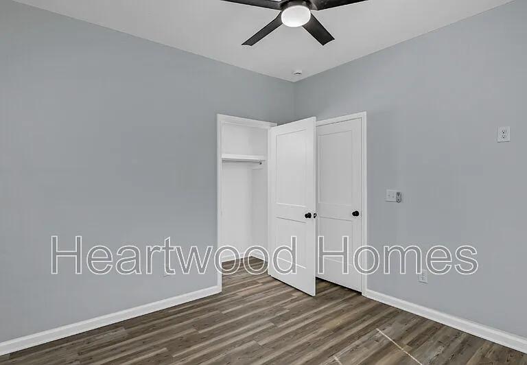 32 Roberson St — Photo 17