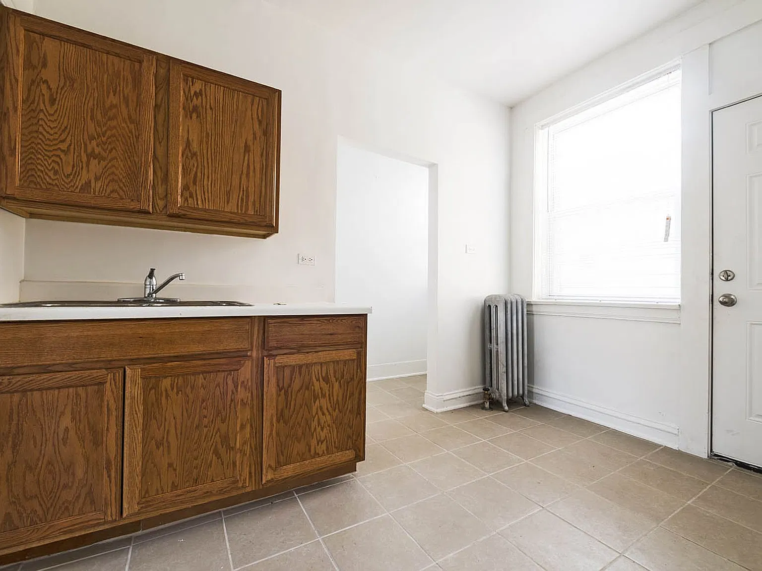 7249 S Blackstone — Photo 2