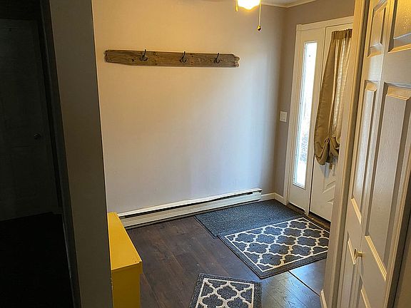 4th image of 2717 4th Ave W