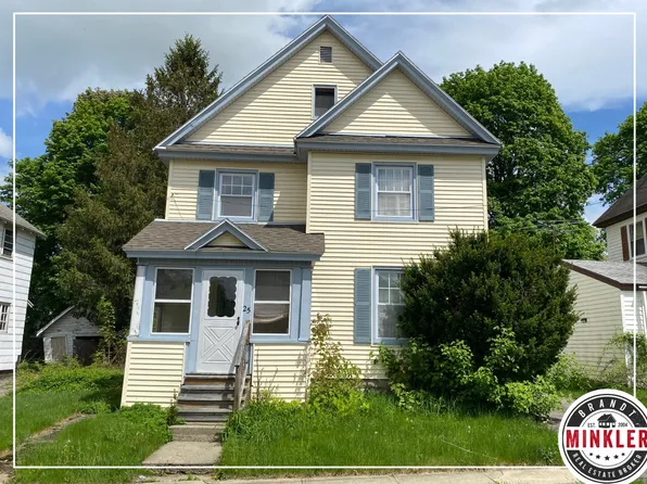 25 Spruce St, Gloversville, NY 12078