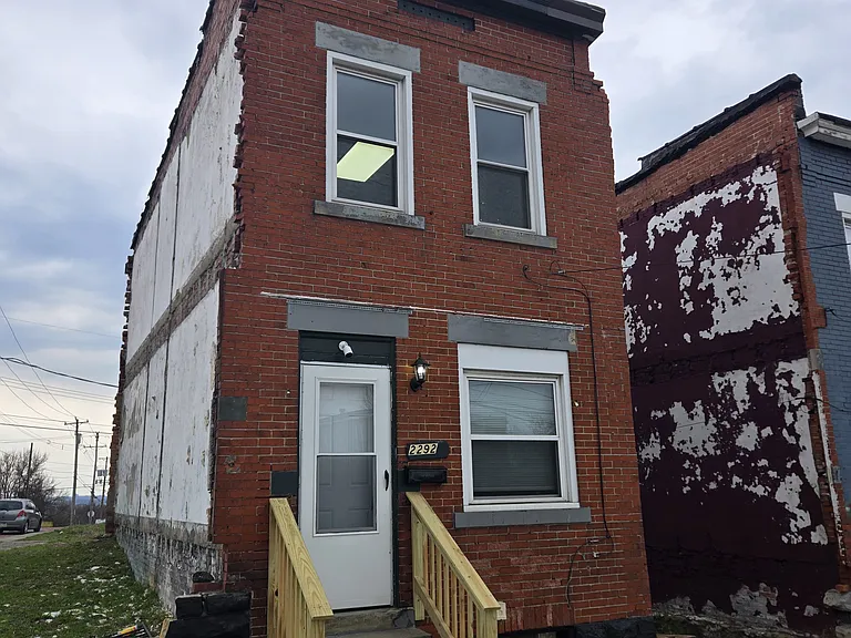 2292 Bedford Ave #1 — Photo 10