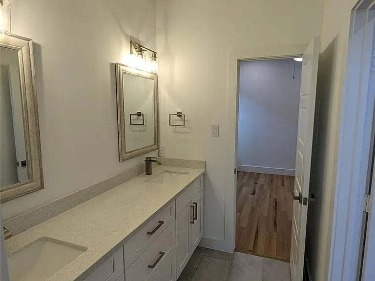 4915 Fisk St — Photo 25
