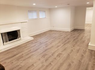 4733 Sand Point Way NE #1/2, Seattle, WA 98105