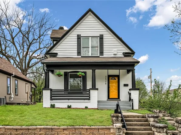 2528 Olive St, Kansas City, MO 64127