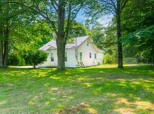 625 Porter Rd, Norton Shores, MI 49441