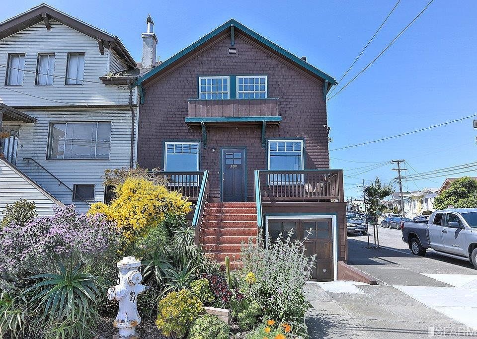1st image of 200 Cordova St