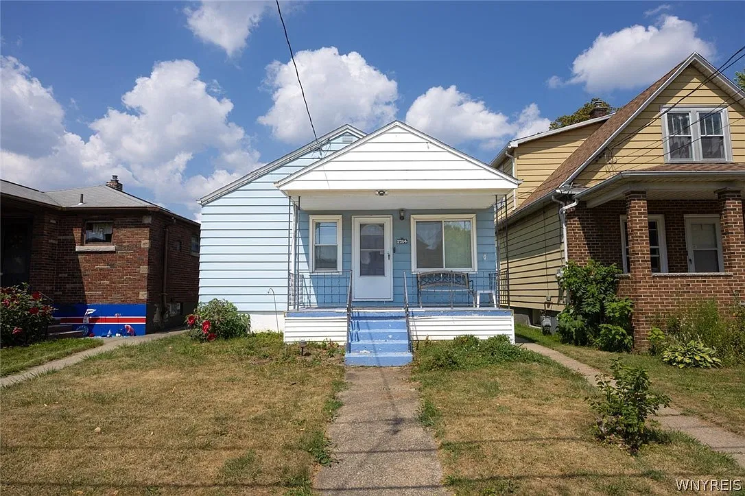 2 bed, 1.0 bath, 768 sqft, $1,500 — Photo 1