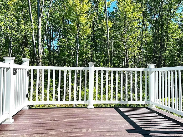 229 Wynstone Ct — Photo 36