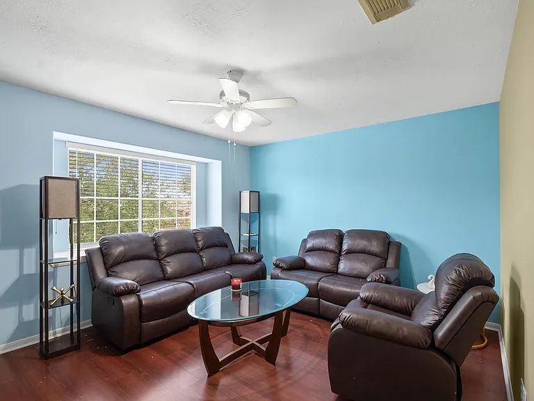 13723 Anwar Dr — Photo 13