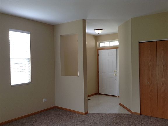 2nd image of 1120 Clover Dr #2