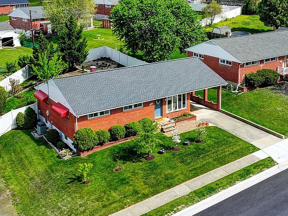 4th image of 8416 Avery Rd