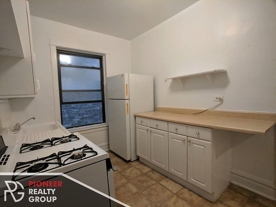 1st image of 2516 N Kedzie Blvd Floor 1