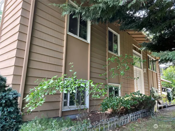 5512 123rd Avenue SE, Bellevue, WA 98006