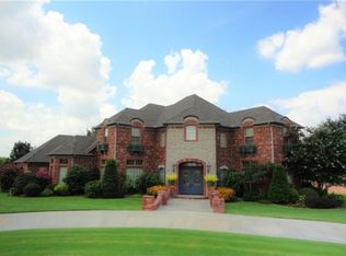 201 Alyssa Ln, Moore, OK 73160