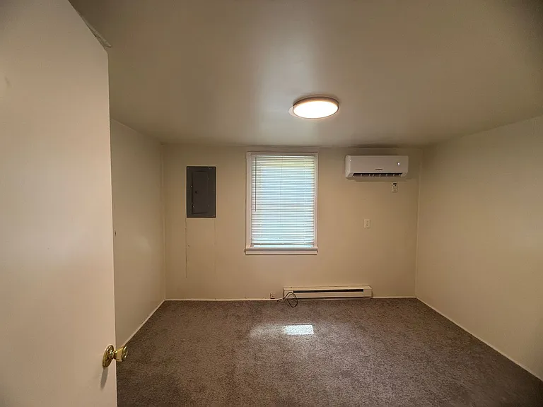 1208 S Coolwell Rd — Photo 13