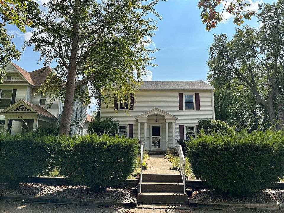 1st image of 206 W Montgomery St