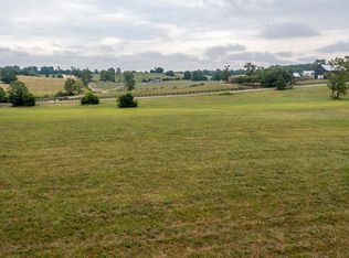 6533 McCowans Ferry Rd, Versailles, KY 40383