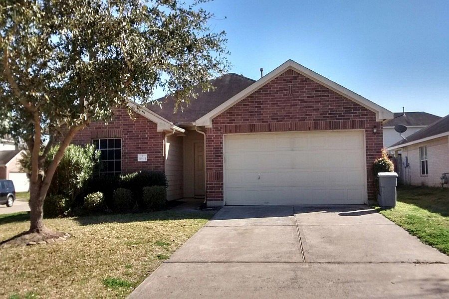 1st image of 10814 Country Squire Blvd