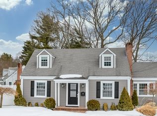 3 Macarthur Rd, Natick, MA 01760