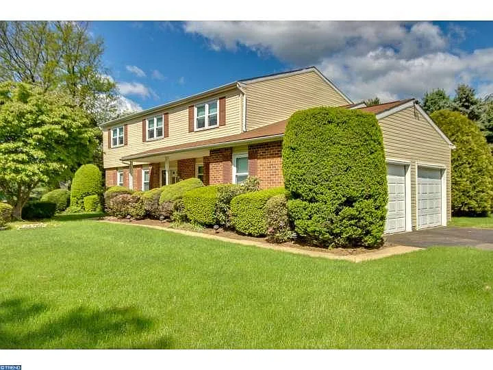 92 Misty Meadow Dr photo 1