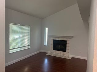 649 Palomino Dr #D, Pleasanton, CA 94566