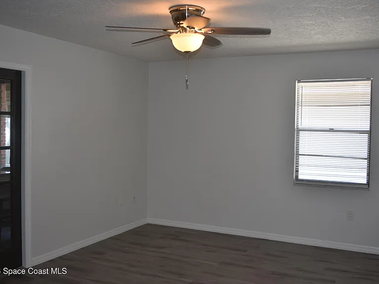364 Brookedge St NE — Photo 8