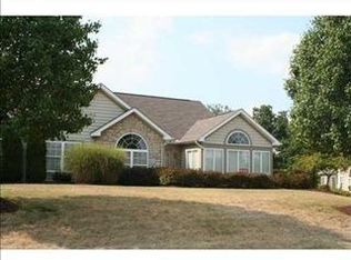 1732 Heather Heights Dr, Crescent, PA 15046